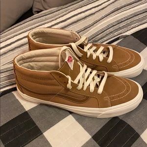 Vans brown/tan mids